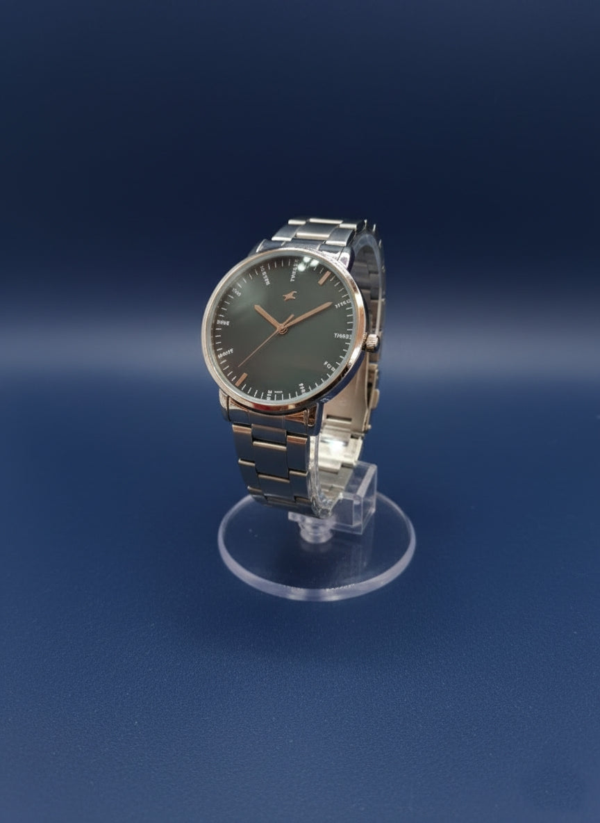 Fastrack Analog Watch - Built for the Bold.