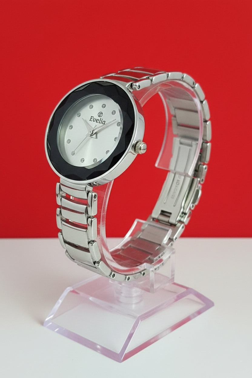 Evelia Elegant Women's Analog Watch - Premium Chain Edition