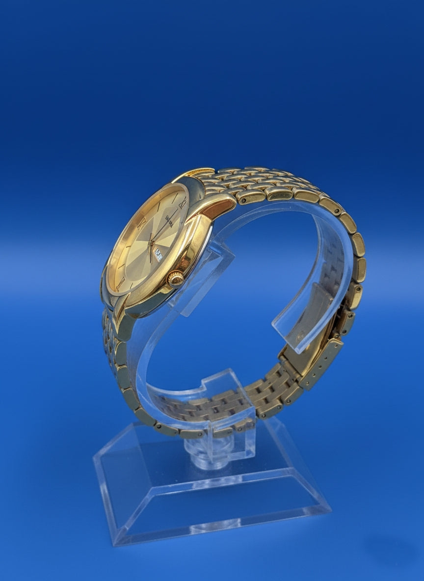 Sonata Classic Gold Round Watch - A Statement of Timeless Style.