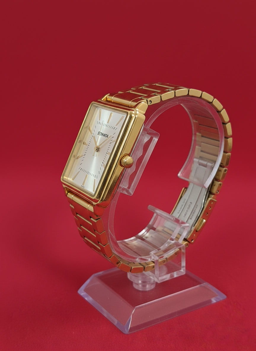 Sonata Quad Golden Watch - Bold Design, Timeless Brilliance.