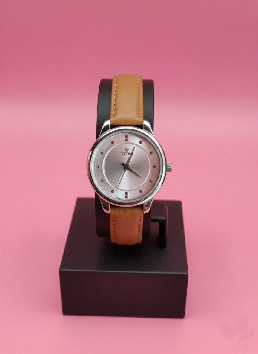 Titan Green Grace Women's Watch - Elegant Timepiece with Stylish Strap